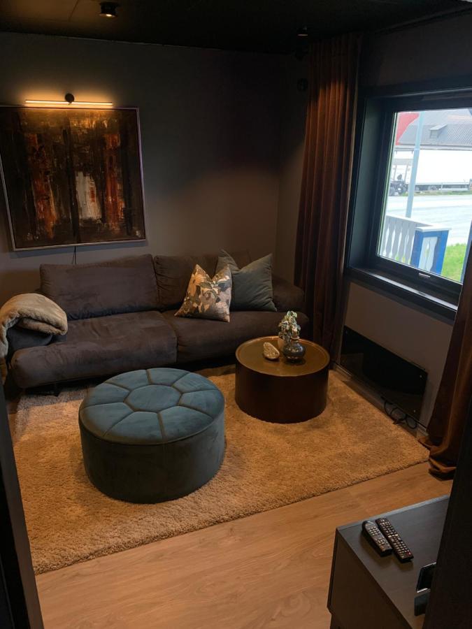 Anna'S Apartment, Tromsdalen Тромсьо Екстериор снимка